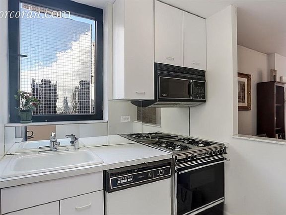 3rd image of 255 E 49th St #23F