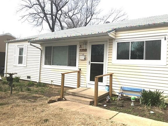 2nd image of 860 Vassar Dr
