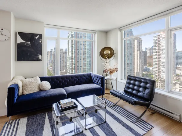 888 Homer St, Vancouver, BC V6B 0H7