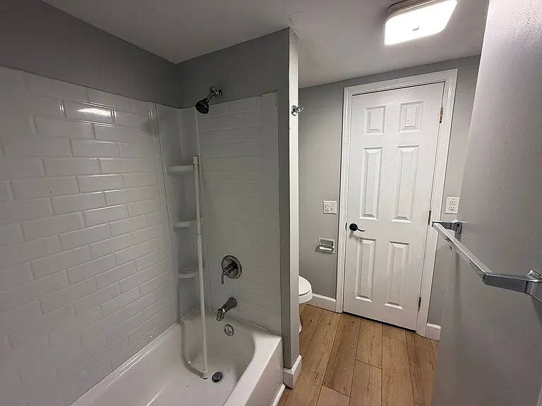 219 E McPherson Hwy — Photo 7
