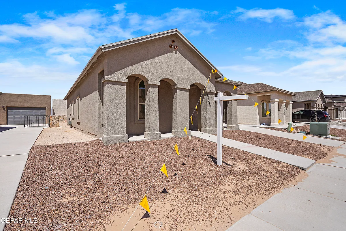 Building Photo - 14329 Bill Lazor Pkwy