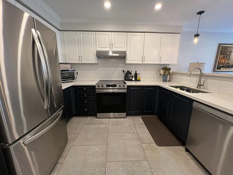 35 Brightsview Dr — Photo 24