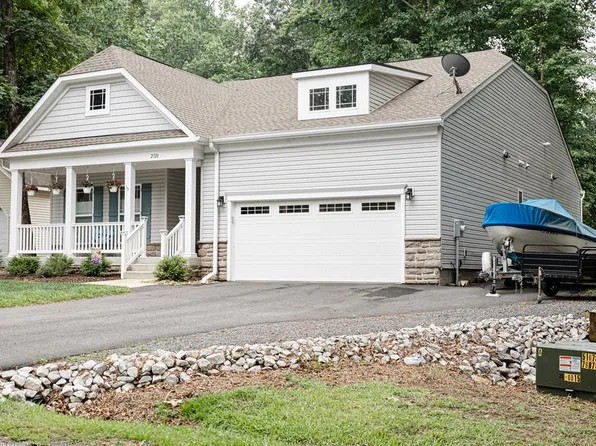 2328 Mermaid Ct, Greenbackville, VA 23356