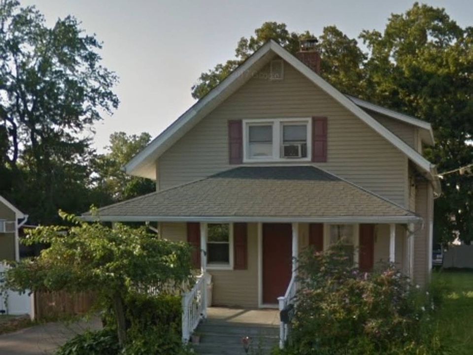 2nd image of 293 George St