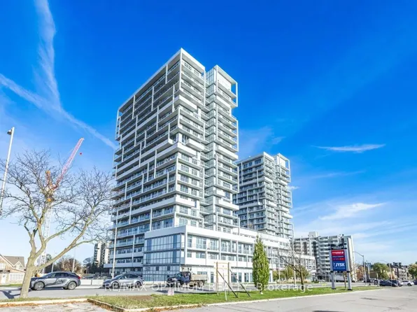 65 Speers Rd #Penthouse 11, Oakville, ON L6K 0J1