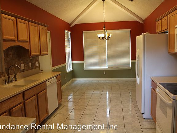 4th image of 148 Scottsdale Dr