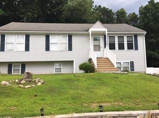 9 Gates Cir, Worcester, MA 01603