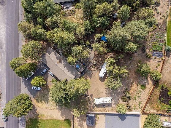 5th image of 20838 Desert Woods Dr