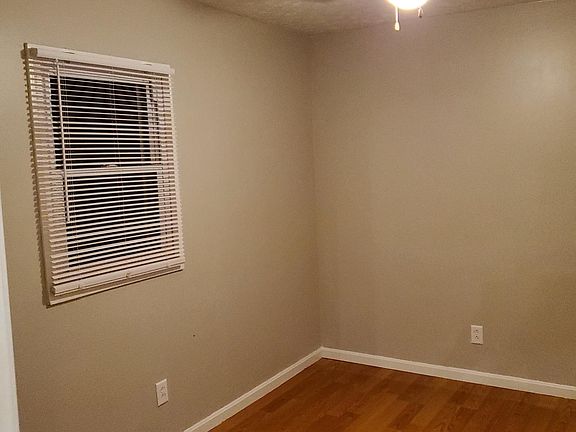 2nd image of 248 N Medina St