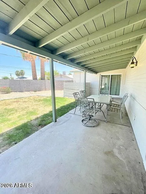 4 bed, 2.0 bath, 1741 sqft, $2,899 — Photo 4