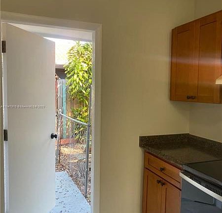 3rd image of 2620 SW 31st Ct Unit 2620