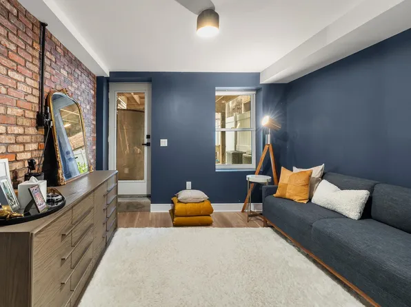 18-05 Highland Avenue image 20 of 34