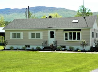 233 Squires Rd, Manchester Center, VT 05255