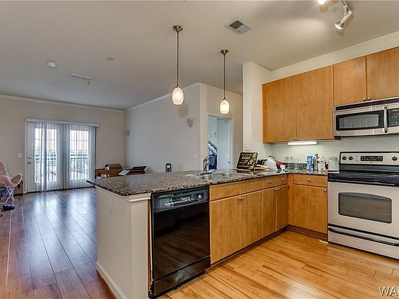 4th image of 1901 5th Ave E Unit 1320