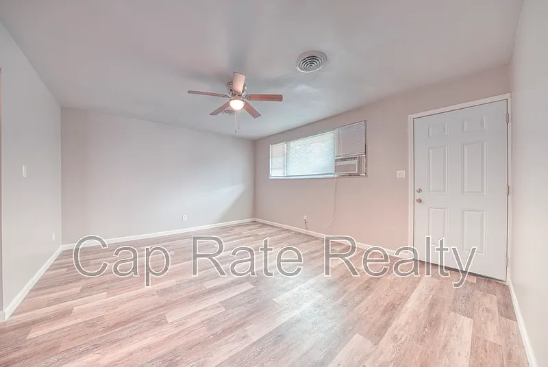 Beechwood — Photo 4
