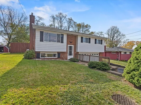 1104 Clinton Ave, North Versailles, PA 15137