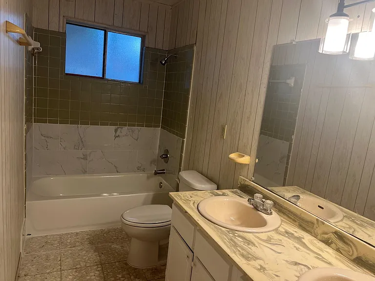 6742 Indian Lake Dr — Photo 8