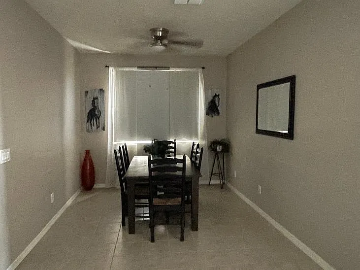 14592 W Dahlia Dr — Photo 7