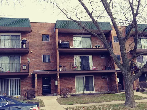 10609 Parkside Ave Unit 102, Chicago Ridge, IL 60415