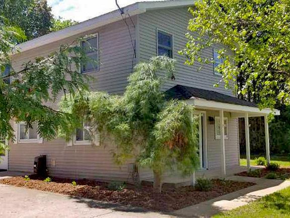 2nd image of 510 Hurlbut Ave