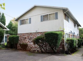 1824 SE Ash St, Portland, OR 97214