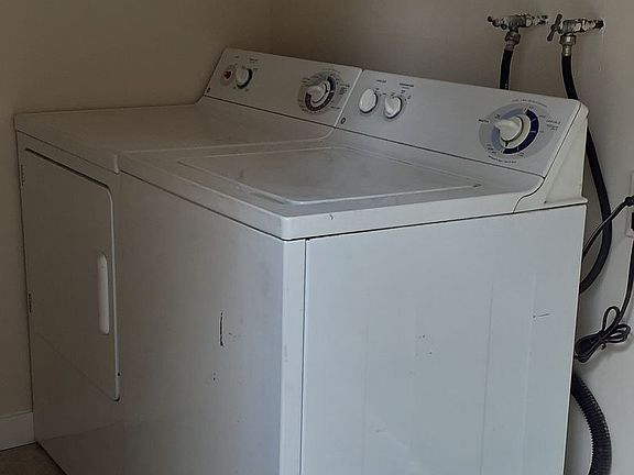 5th image of 9411F Carlton Oaks Dr