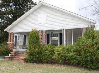 9052 Deepstep Rd, Sandersville, GA 31082