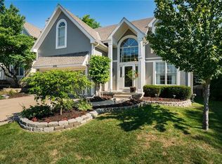 11720 W 115th St, Overland Park, KS 66210