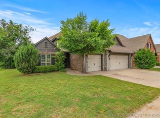 2339 Jefferson Rd, Bartlesville, OK 74006