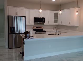 427 Piedmont St, Lehigh Acres, FL 33974