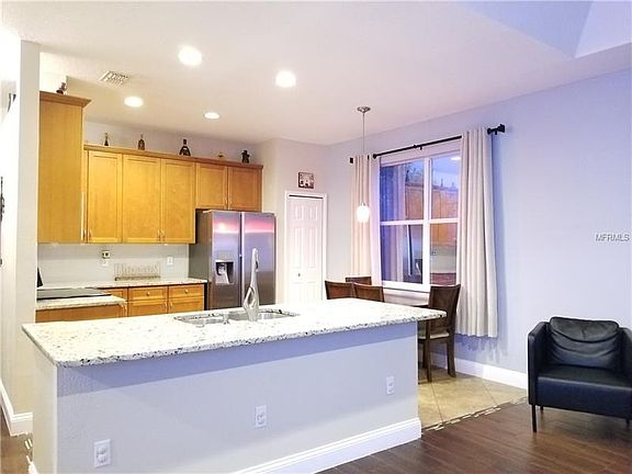 4th image of 4157 Cummings St
