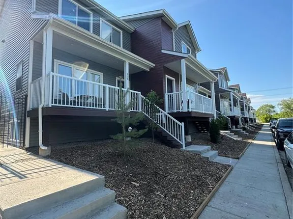 443 L AVENUE S, Saskatoon, SK S7M 5Y6