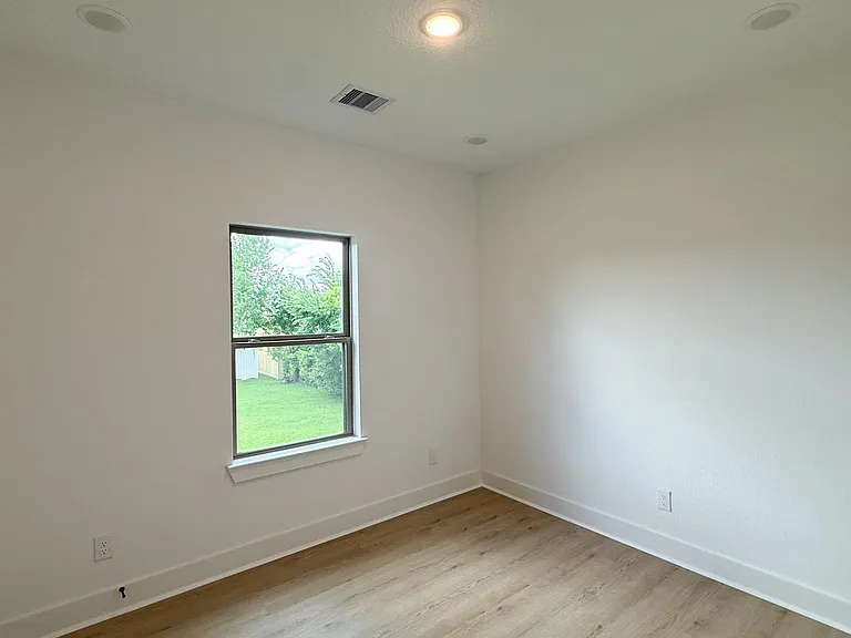 5414 Ina St — Photo 12
