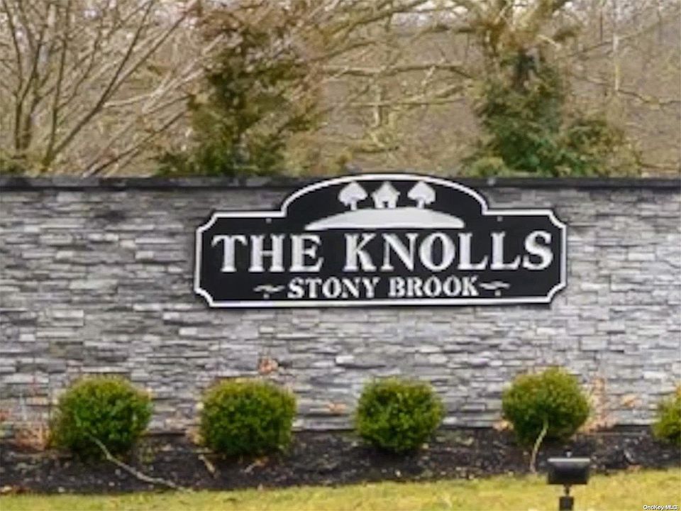 1st image of 52 Knolls Drive #52