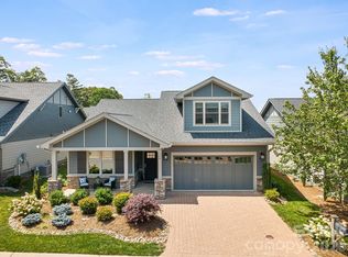 158 Waightstill Dr, Arden, NC 28704