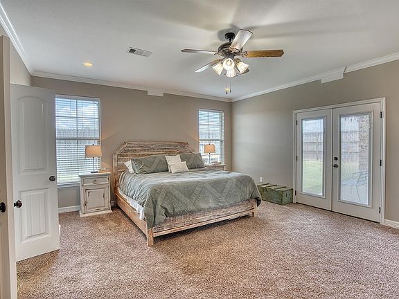 4th image of 232 Spring Brook Ct