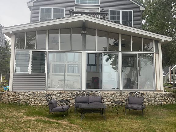 3rd image of 57 Crockett Rd