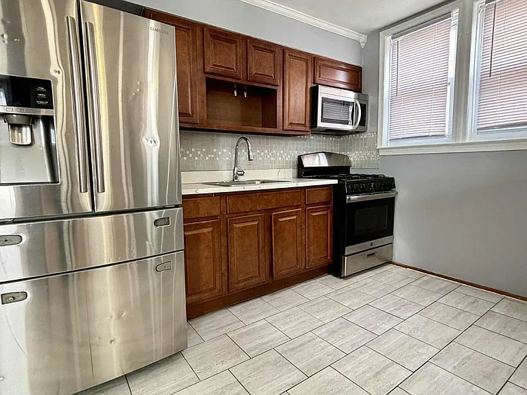 1303 E Johnson St #2 — Photo 2