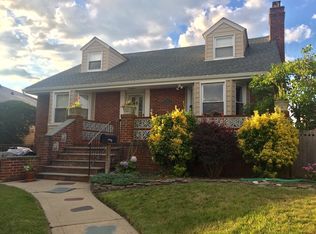 419 W Beech St, Long Beach, NY 11561