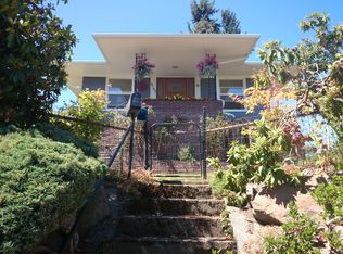 8103 32nd Ave SW, Seattle, WA 98126