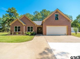 391 Doctors Rd W, Longview, TX 75602