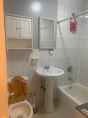 5th image of 274 Wyckoff Ave APT 3R