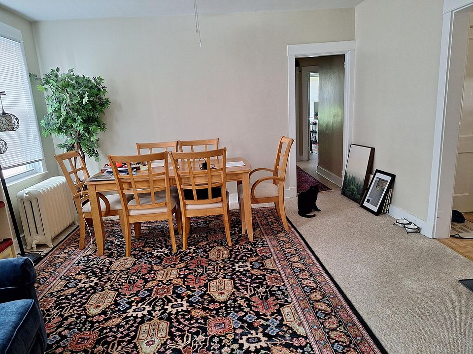 Separate Formal Diningroom * Adapts to Large Dinner Parties or Intimate Suppers
