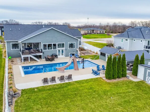 28887 Frost Ln, Adel, IA 50003