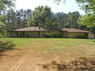 10872 Carr Rd, Saint Charles, MI 48655