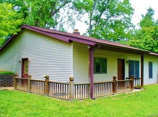 4501 Rosy Ln, Saint Louis, MO