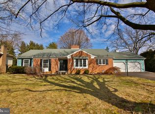 2848 Edgemont Dr, Allentown, PA 18103