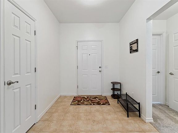 4th image of 6744 NW 125th Ct