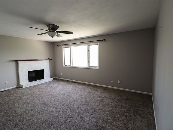 2nd image of 6012 N Bent Oak Ln #116