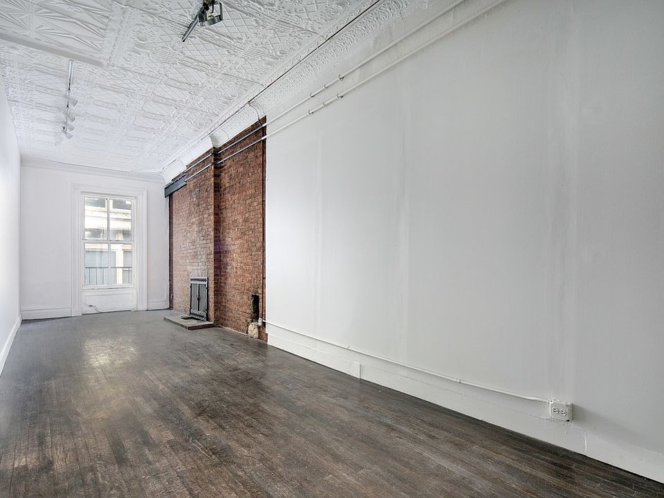 1st image of 49 W 19th St #3